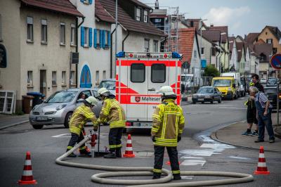 Dettingen unter Teck: Brand im Heizraum sorgt fuer starke Rauchentwicklung